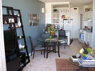 Well-Appointed Living/Dining area